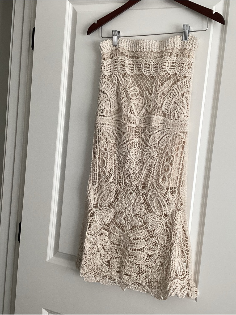 Urban Daizy Cream Crochet Maxi Skirt - NWT - Size S/M